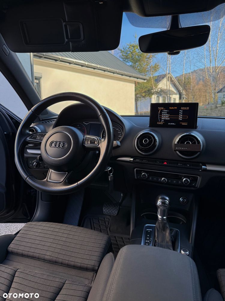 Audi A3 Sportback 2.0 TDI clean diesel Ambiente S tronic - 8