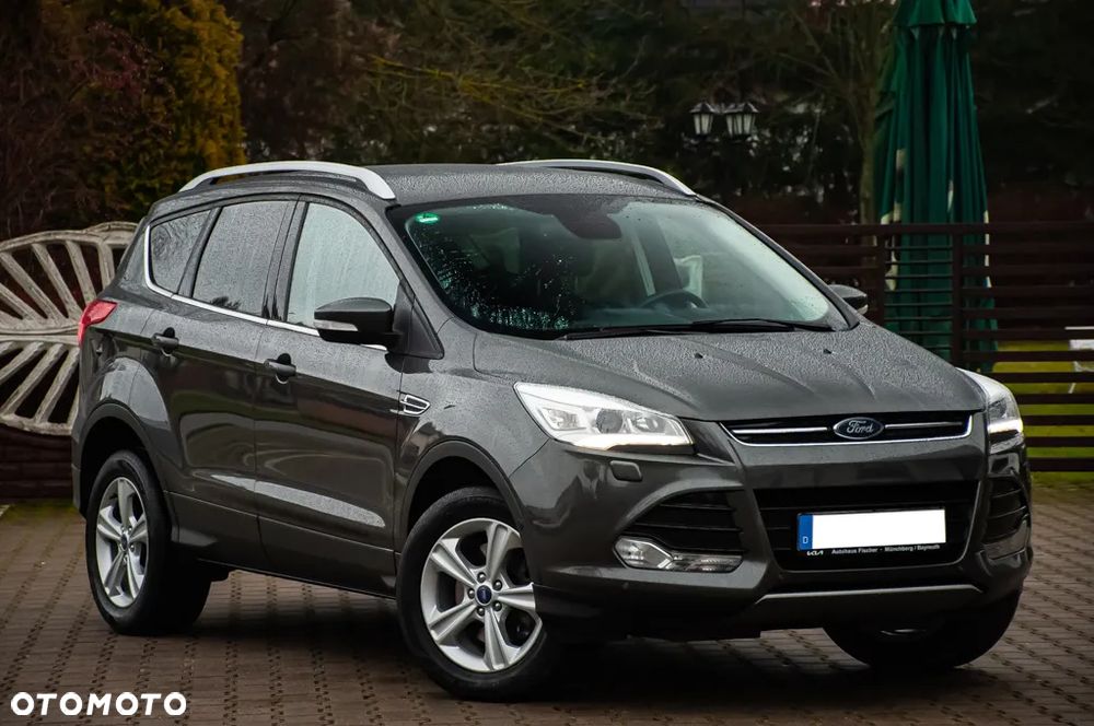 Ford Kuga 1.5 EcoBoost 4x4 Titanium - 5