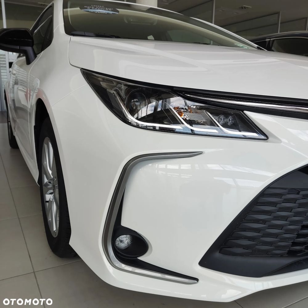 Toyota Corolla 1.8 Hybrid Comfort - 7