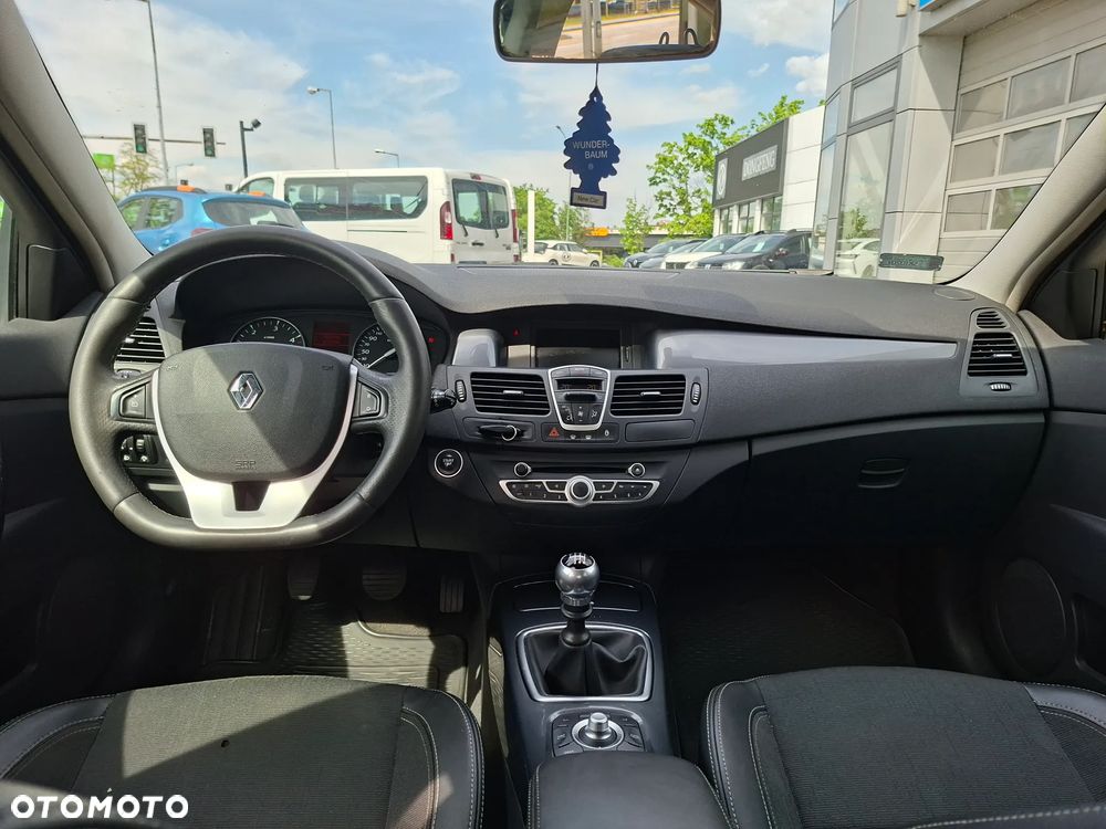 Renault Laguna 2.0 DCi Dynamique - 9