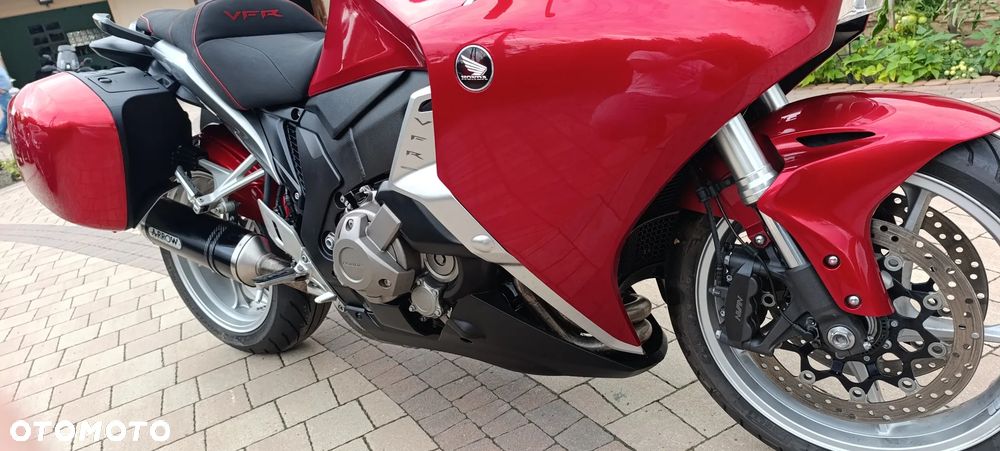 Honda VFR - 31