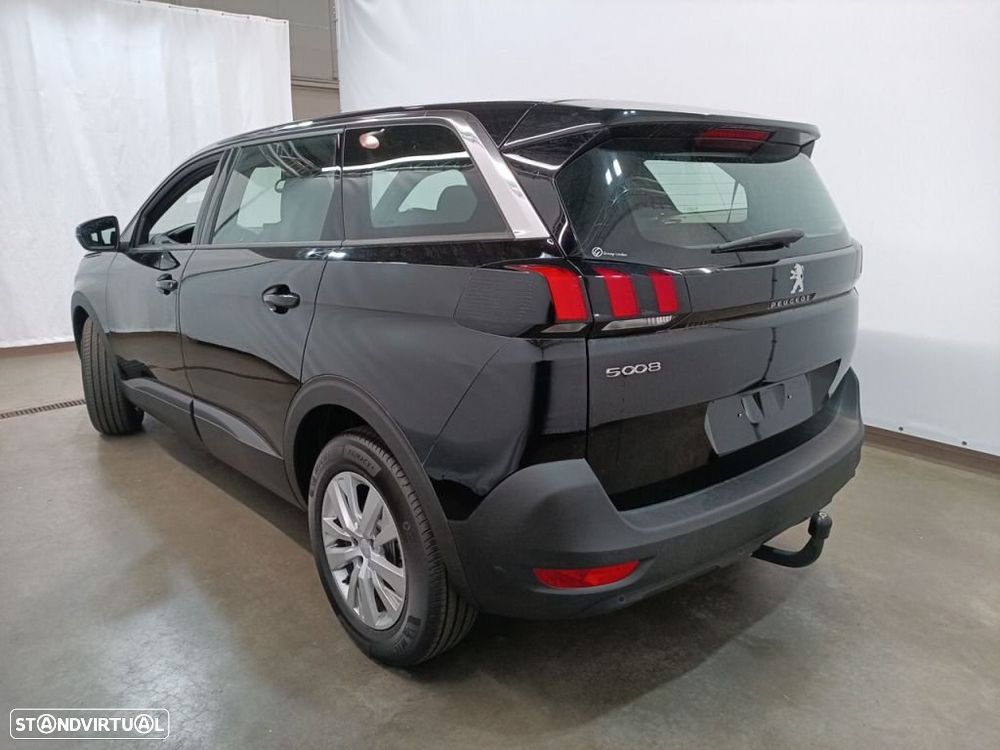 Peugeot 5008 - 4