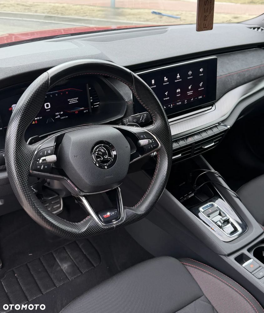 Skoda Octavia 2.0 TSI DSG RS 245 - 10