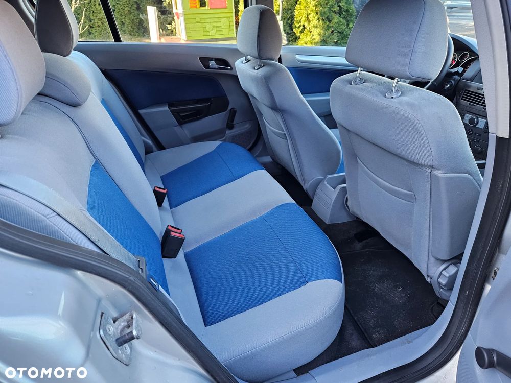 Opel Astra 1.6 Edition - 11