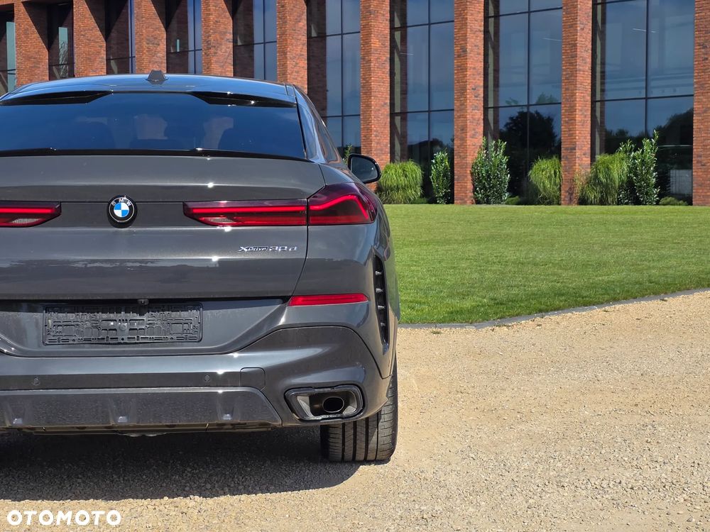 BMW X6 - 10