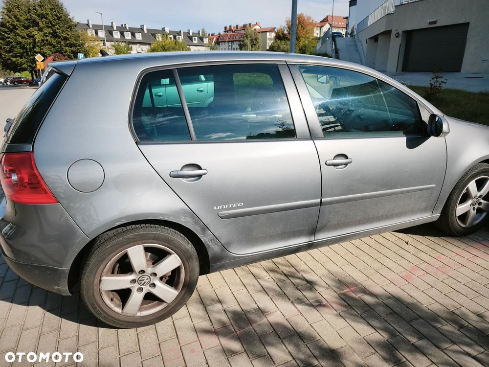 Volkswagen Golf - 7