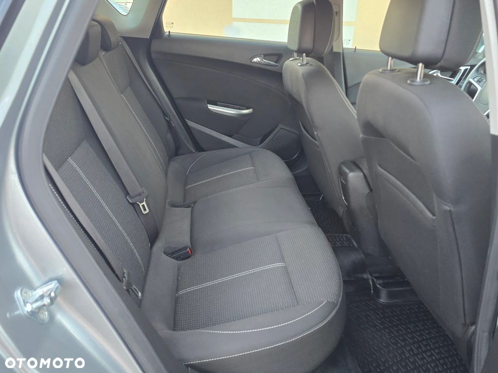 Opel Astra 2.0 CDTI Cosmo - 20