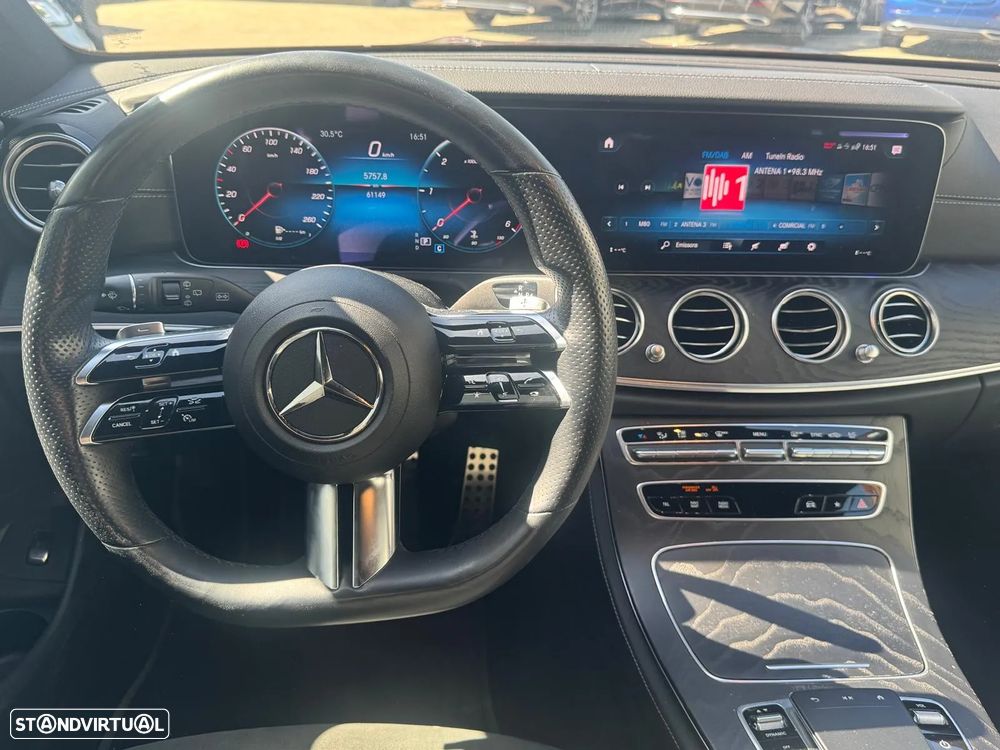 Mercedes-Benz E 220 d AMG - 4