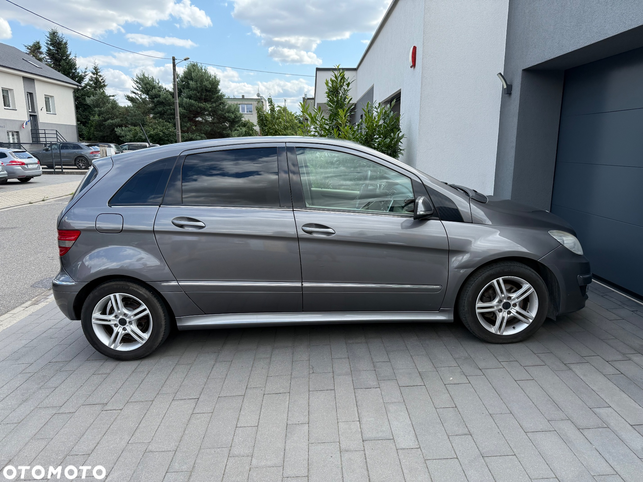 Mercedes-Benz Klasa B 200 CDI Autotronic - 8