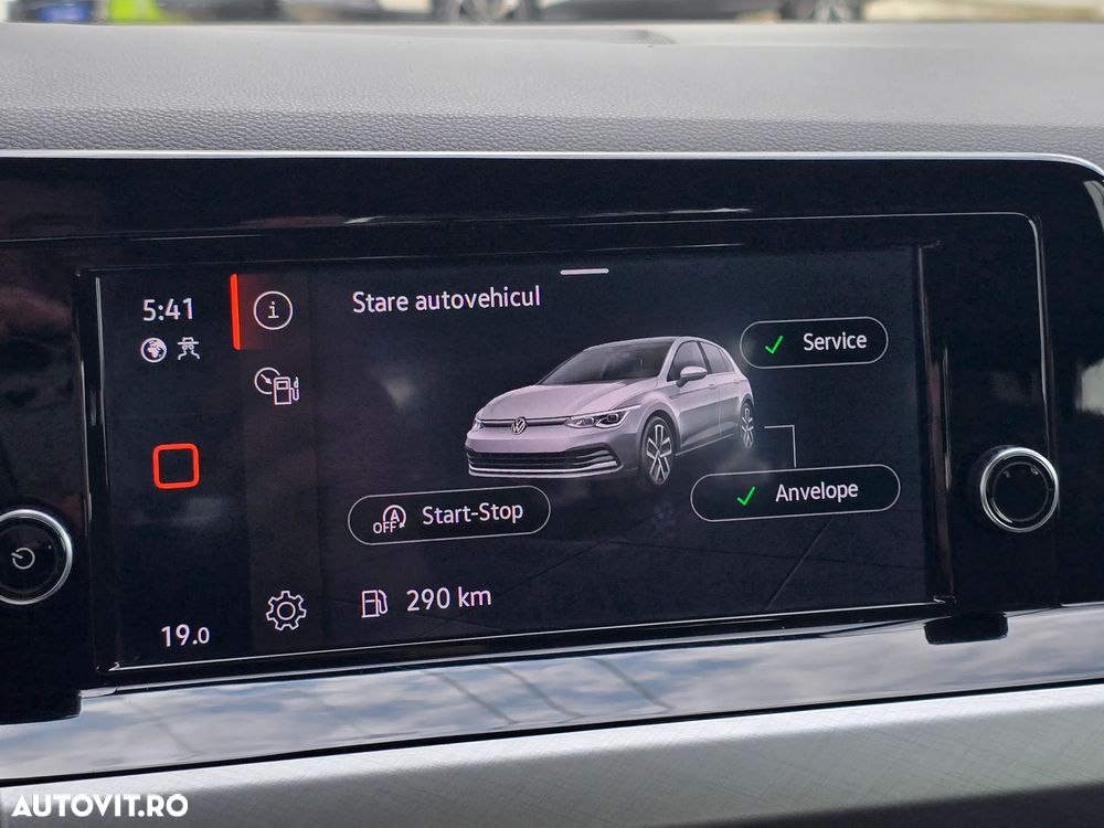 Volkswagen Golf - 32