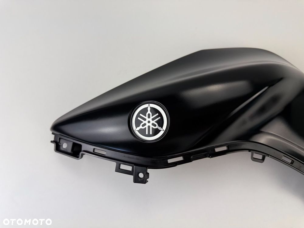 Lewa nakładka zbiornika Yamaha MT 125 2020+ - 2