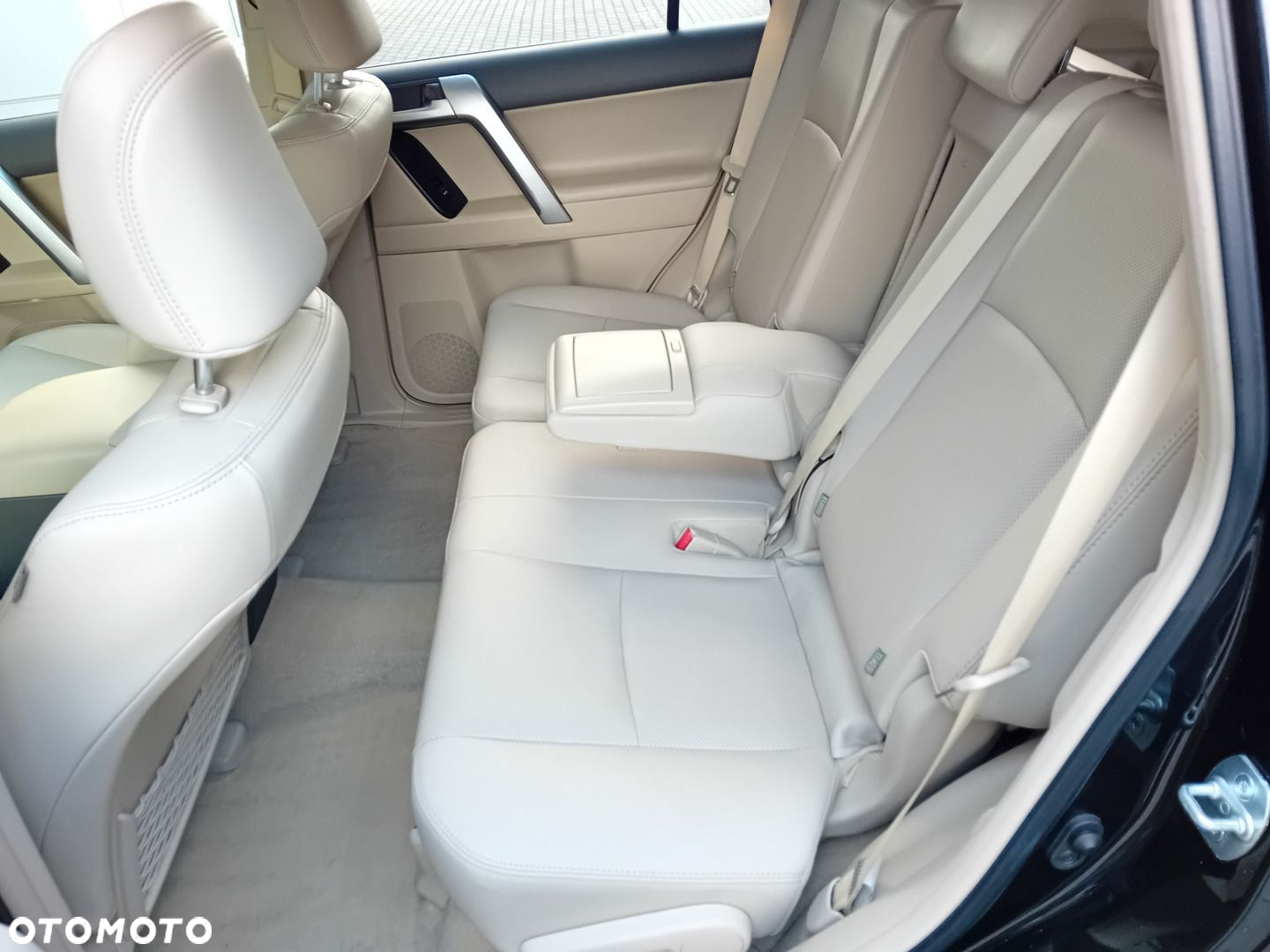 Toyota Land Cruiser LC 2.8 D-4D Invincible - 19