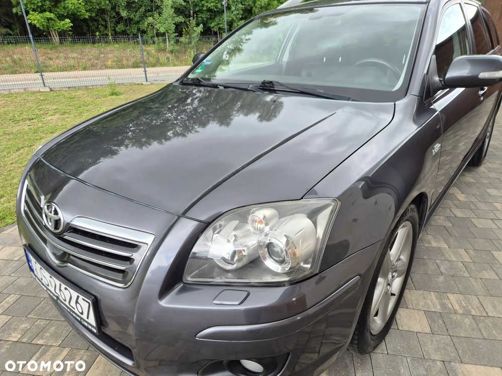 Toyota Avensis 2.2 D-CAT Sol plus NAVI - 4