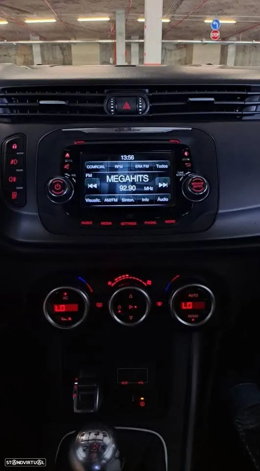 Alfa Romeo Giulietta 1.6 JTDm - 11
