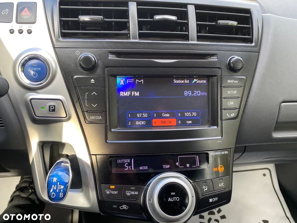 Toyota Prius+ 1.8 HSD Prestige PCS - 29