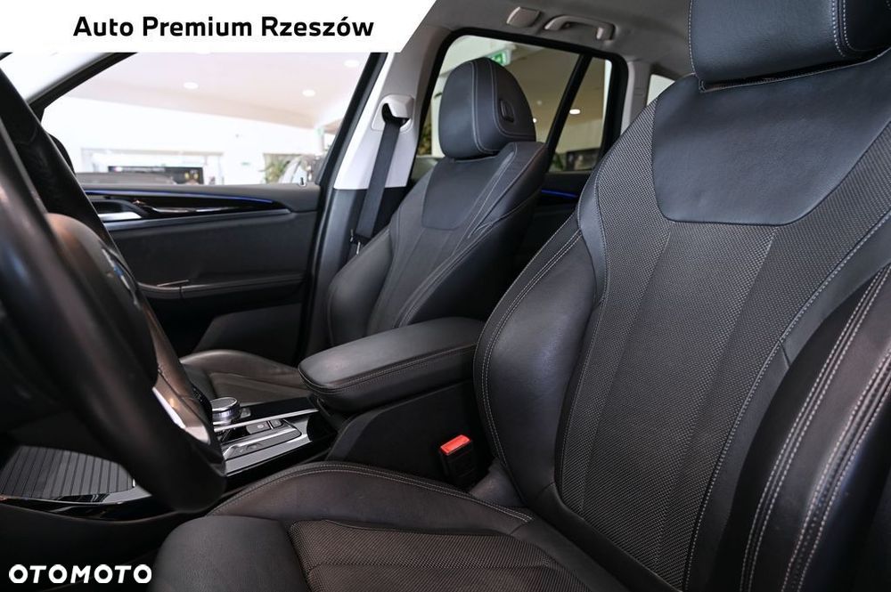 BMW X3 xDrive20d mHEV - 10