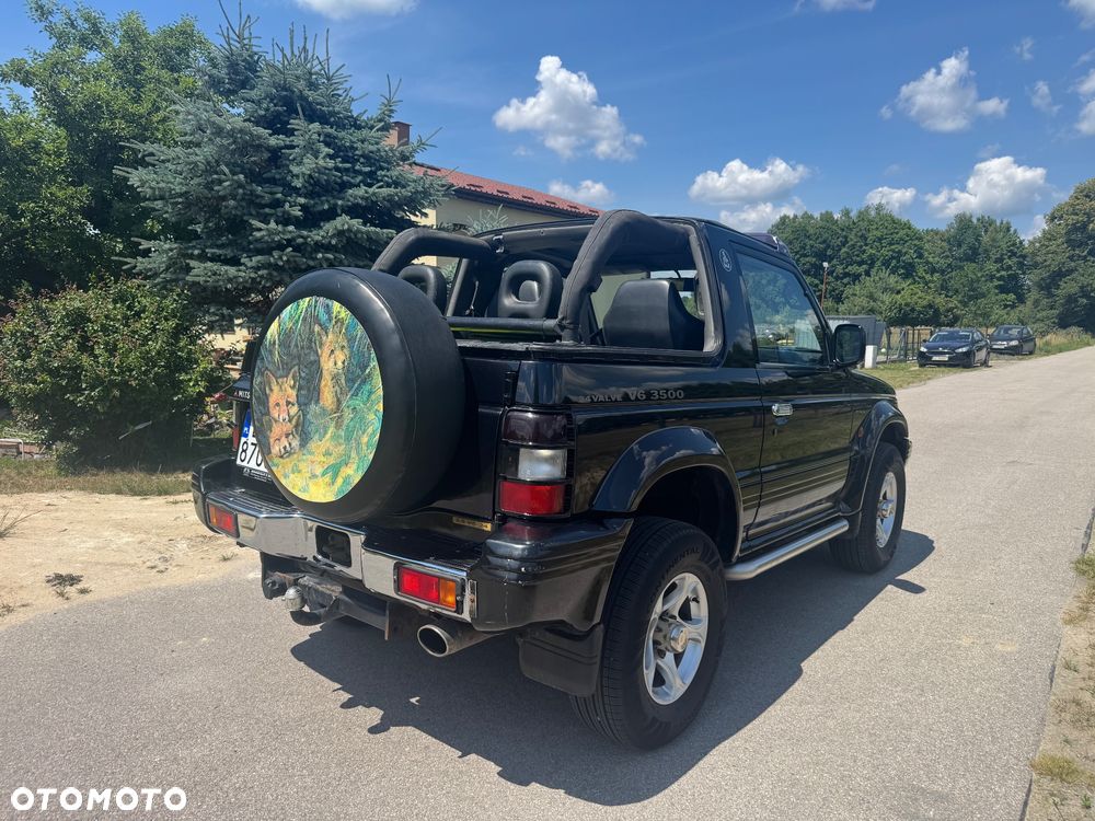Mitsubishi Pajero Sport - 11