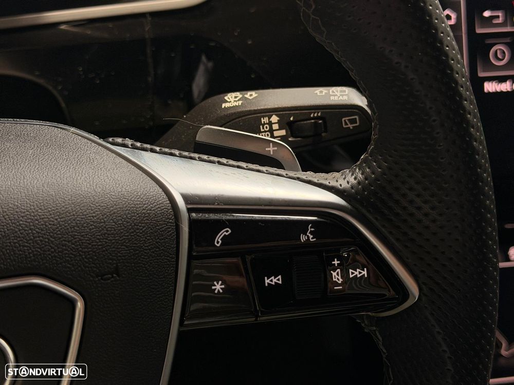 Audi e-tron 55 quattro S line - 35