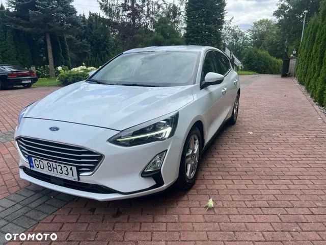 Ford Focus 1.5 EcoBlue Start-Stopp-System COOL&CONNECT - 2
