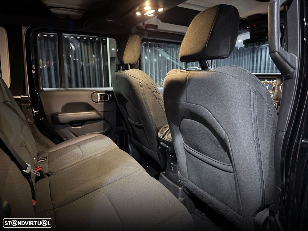 Jeep Wrangler Unlimited 2.0 TG 4xe Sahara - 38