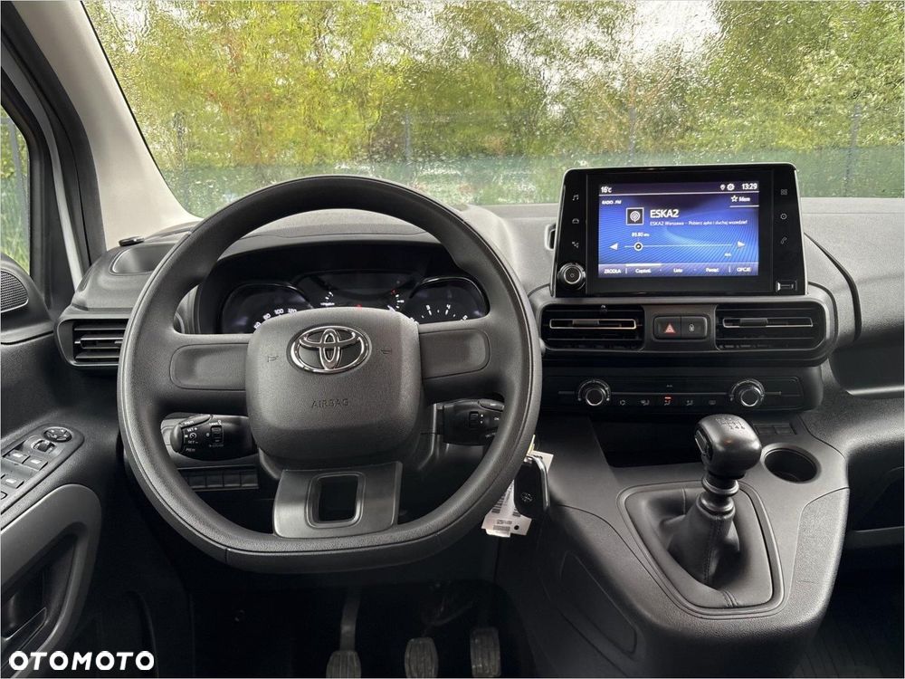 Toyota Proace City Verso 1.2 D-4T Business - 12