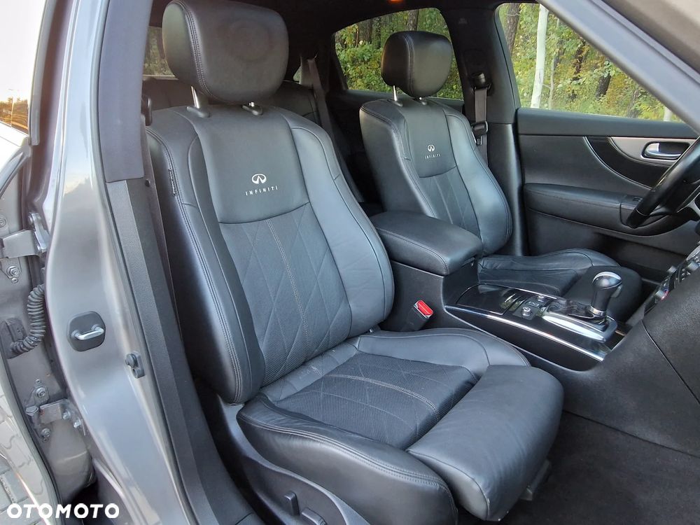 Infiniti FX FX30d AWD S Premium - 27
