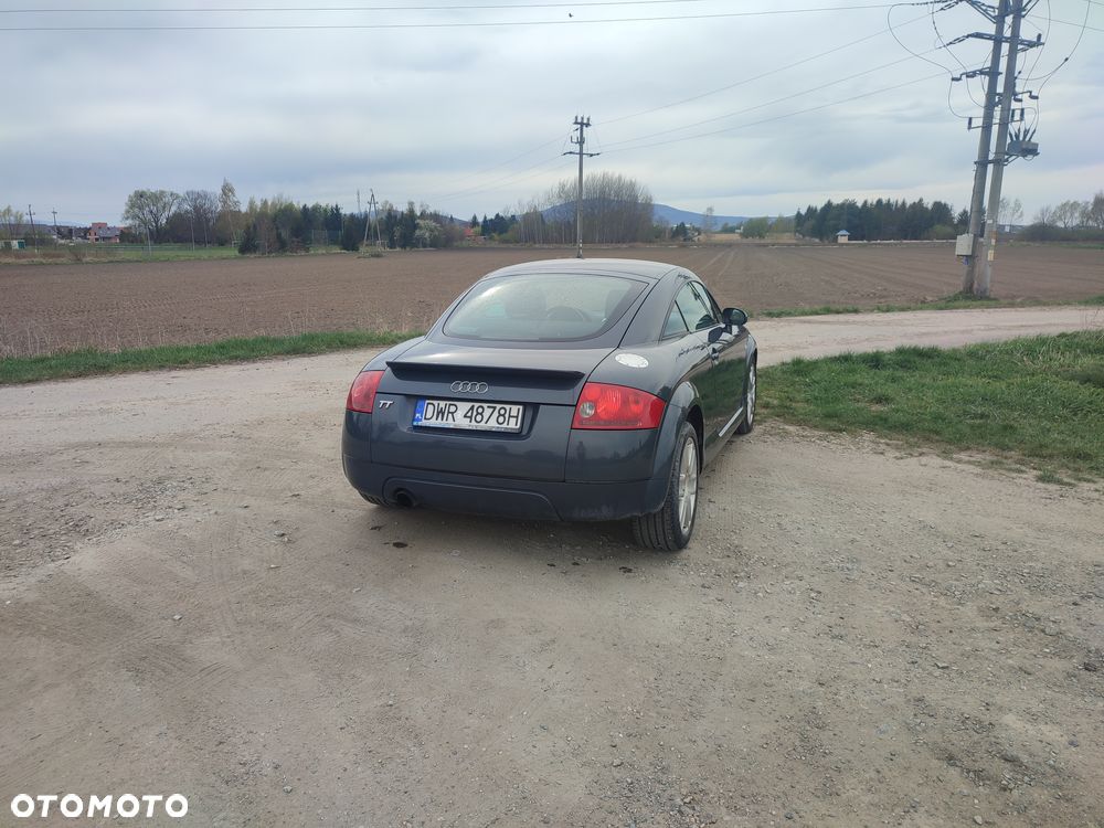 Audi TT Coupé 1.8T - 4