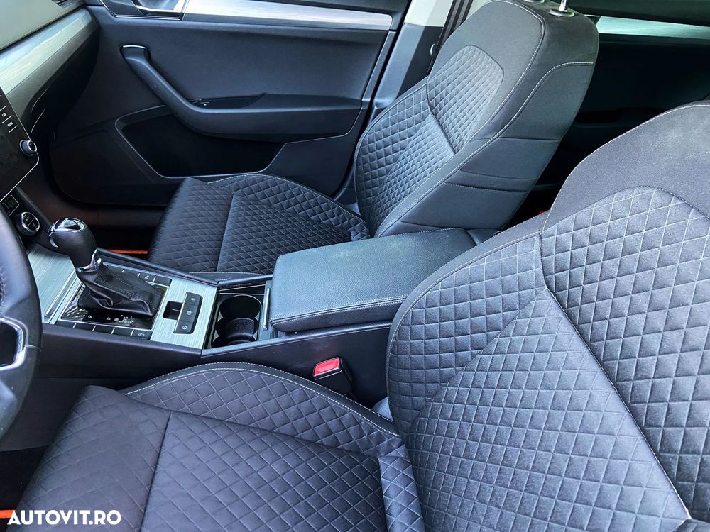 Skoda Superb 2.0 TDI DSG Premium Edition - 15