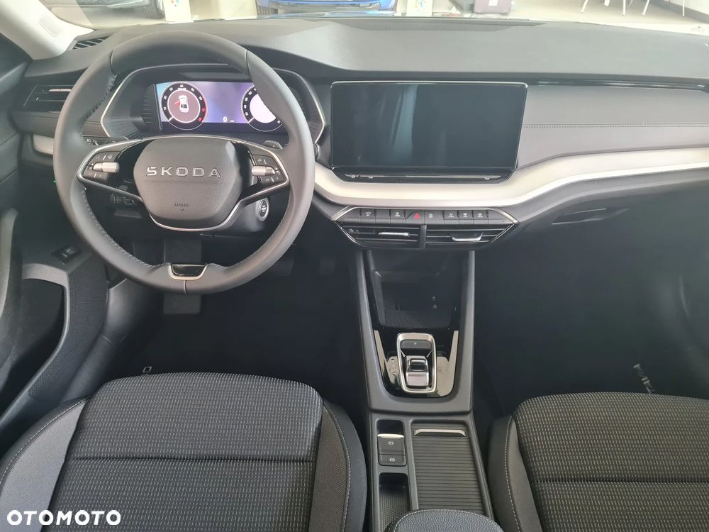 Skoda Octavia 1.5 TSI mHEV Drive Selection DSG - 13