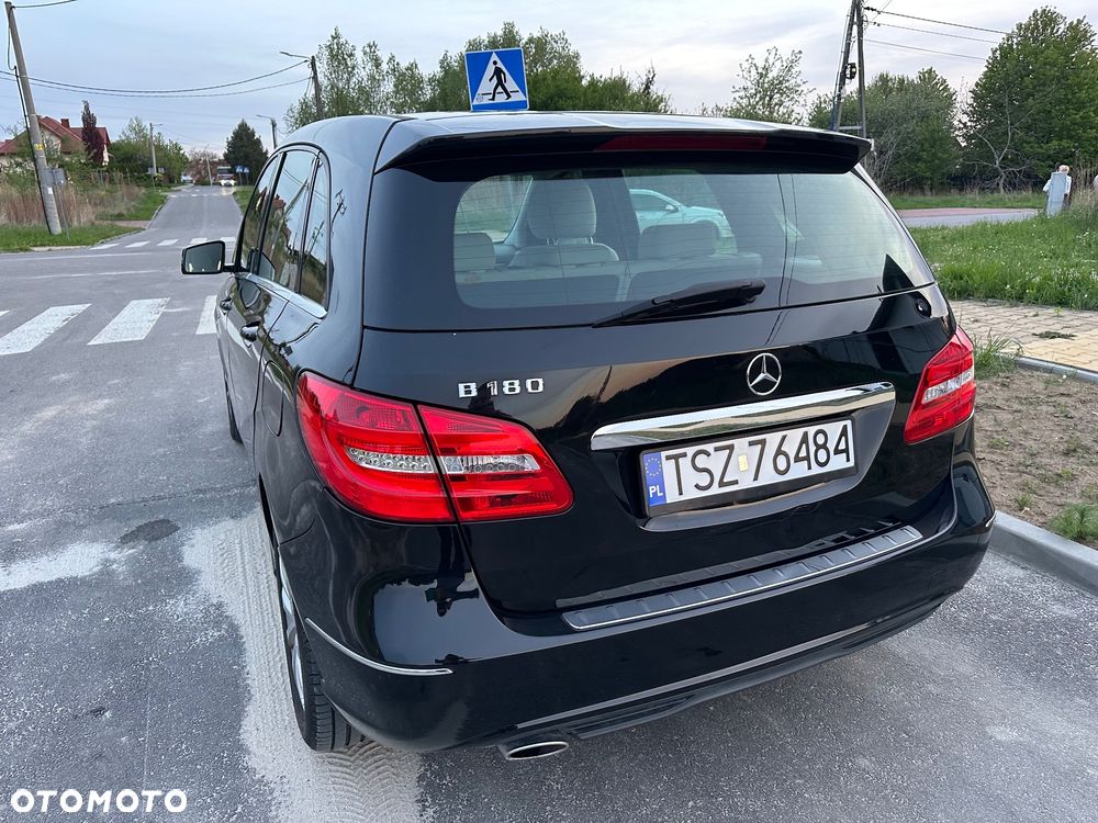 Mercedes-Benz Klasa B 180 BlueEFFICIENCY Edition Style - 19
