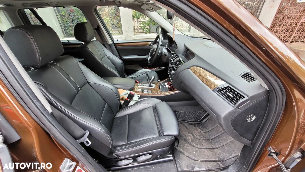 BMW X3 xDrive20d AT xLine - 2