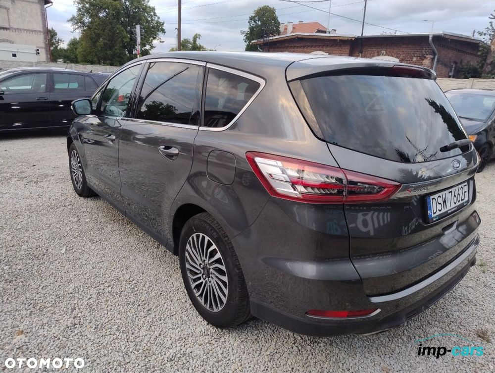 Ford S-Max - 8