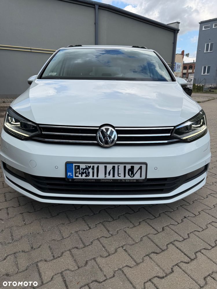 Volkswagen Touran 2.0 TDI BMT Comfortline - 3