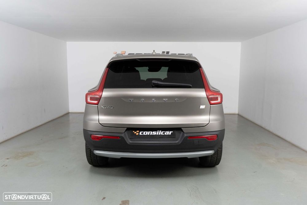 Volvo XC 40 1.5 T4 PHEV Plus Bright - 6