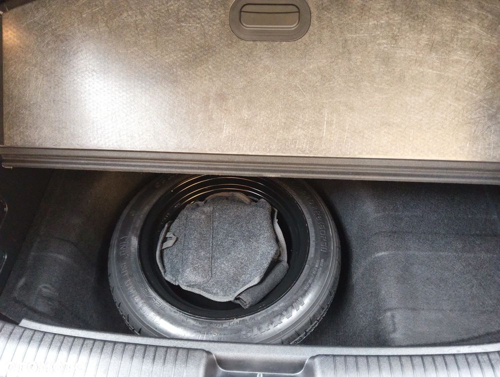 Hyundai ix20 1.4 blue Style - 14