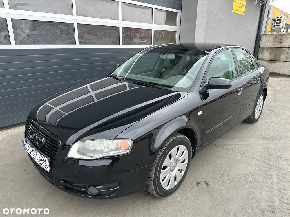 Audi A4 Limousine - 5