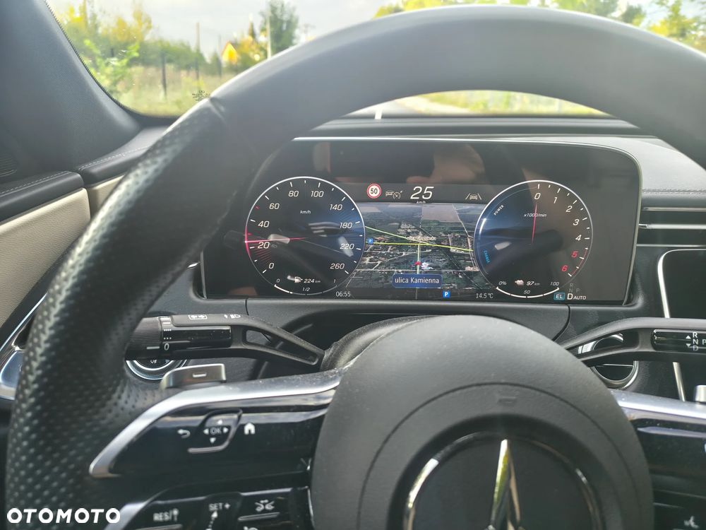 Mercedes-Benz Klasa E 300 de PHEV 4-Matic AMG 9G-Tronic - 4