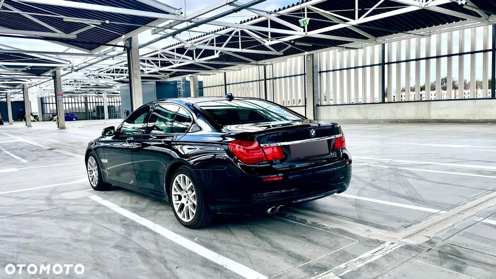 BMW Seria 7 730d - 11
