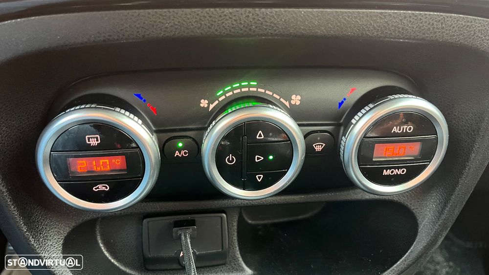 Fiat 500L 1.6 MJ Business S&S - 30