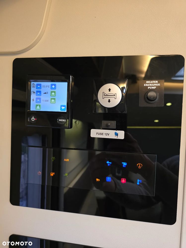 Adria Sonic Supreme 810 I SC - 21