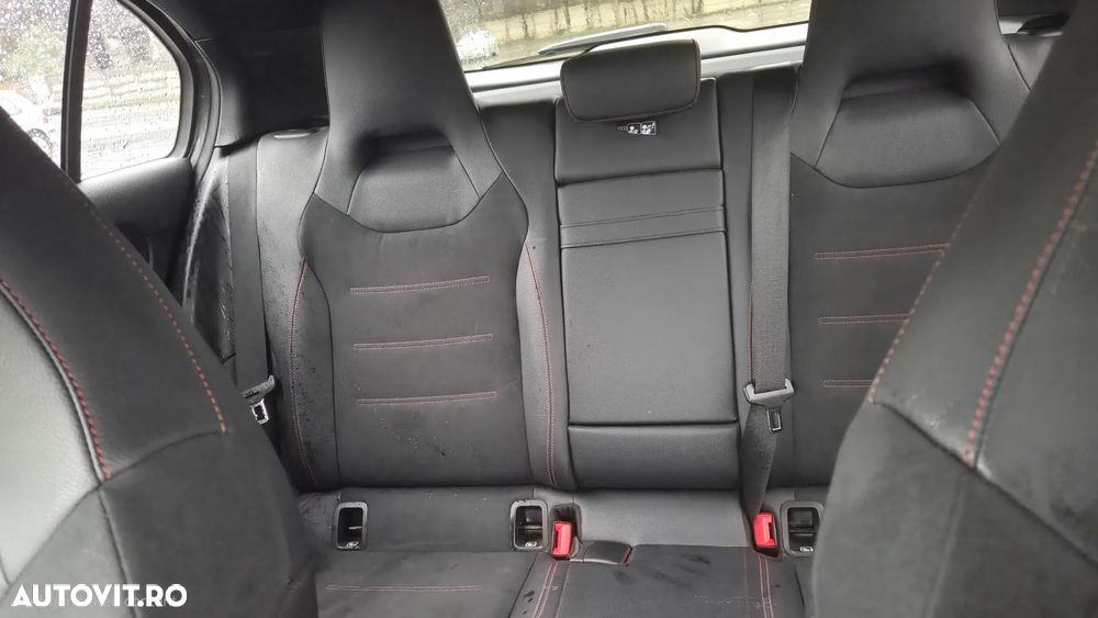 Mercedes-Benz A 200 - 22