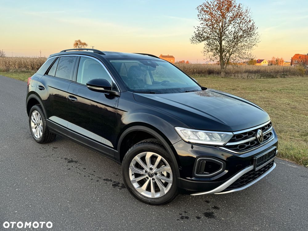 Volkswagen T-Roc - 11