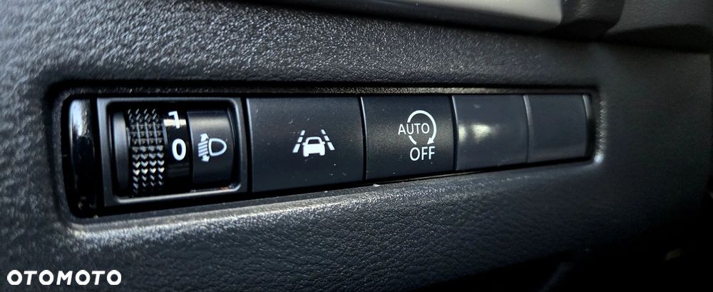 Nissan Qashqai 1.3 DIG-T MHEV Xtronic Acenta - 26