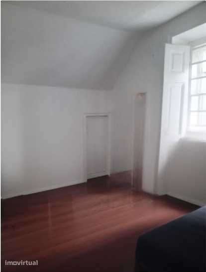 Aluga se Sala no Estoril - para consultorio/ escritorio/ Esteticista - Grande imagem: 4/7