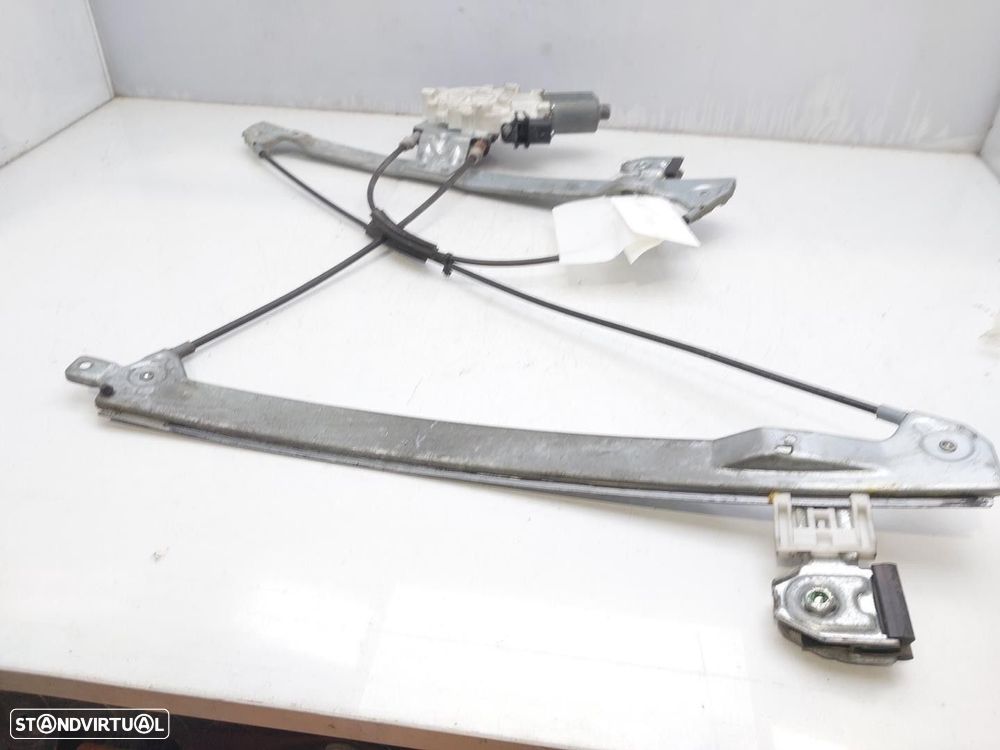 ELEVADOR DE VIDRO FRONTAL DIREITO SMART FORFOUR 2005 -4547200046 - 5