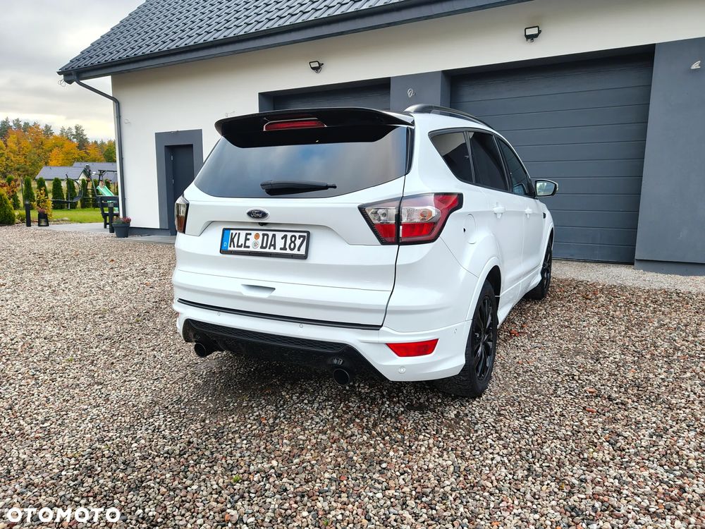 Ford Kuga 1.5 EcoBoost ST-LINE - 31