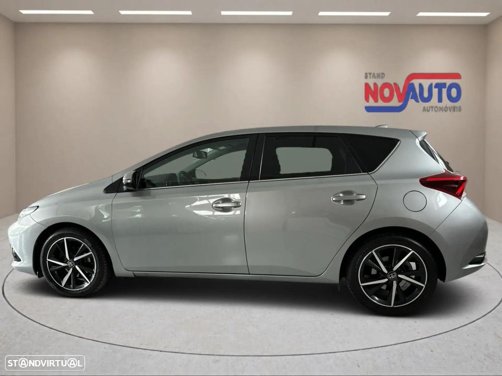 Toyota Auris 1.2T Exclusive - 7