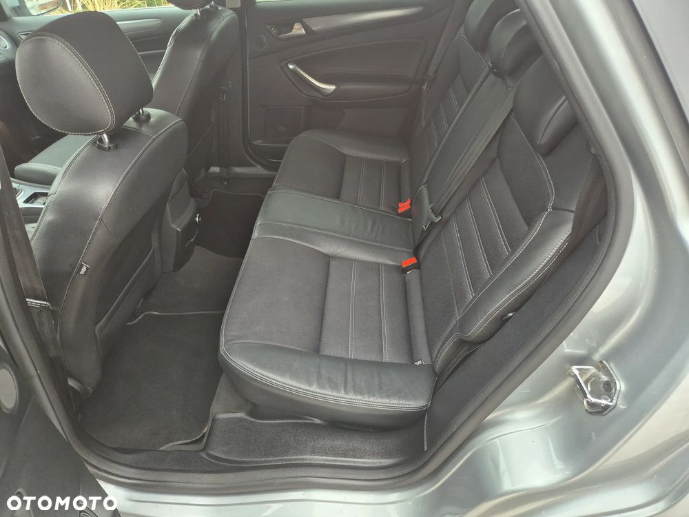 Ford Mondeo 2.0 TDCi Titanium X - 18