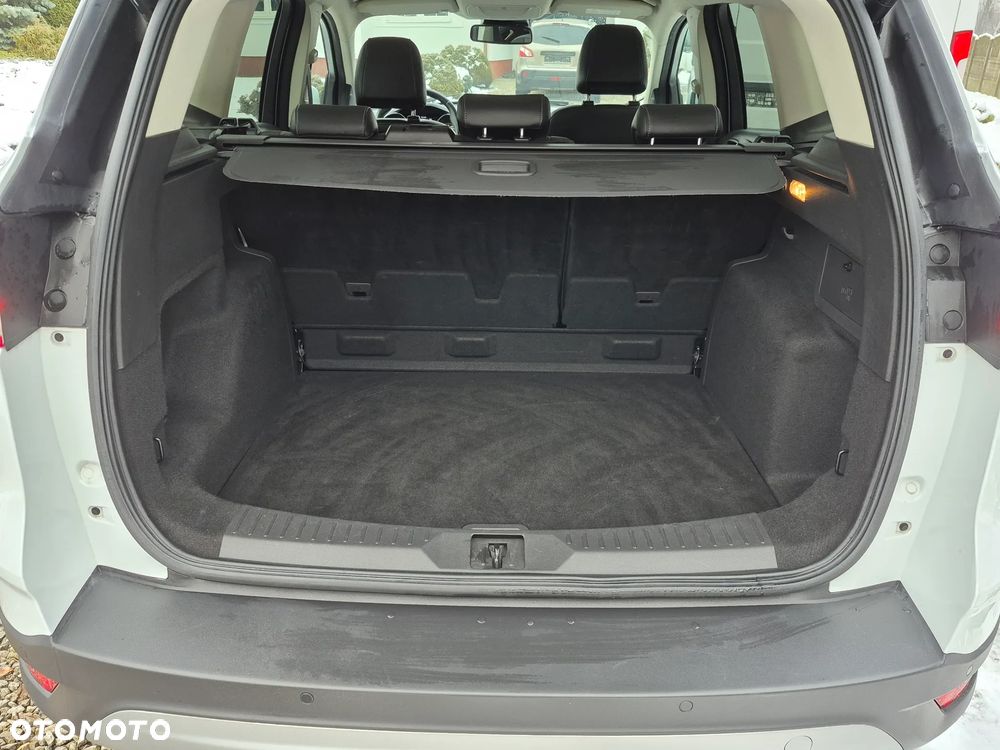 Ford Kuga 2.0 TDCi 2x4 SYNC - 9