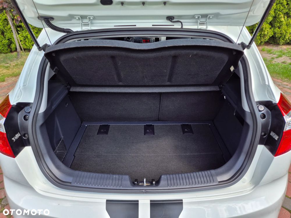 Kia Rio 1.2 XL - 7